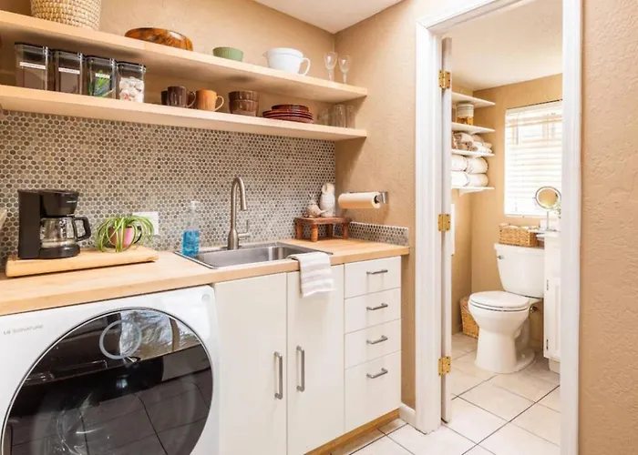 Private Serene Escape | Patio/views In West 4*